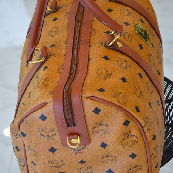 MCM Visetos Congnac Boston Bag Golf Collection Large - Picture 6 of 16